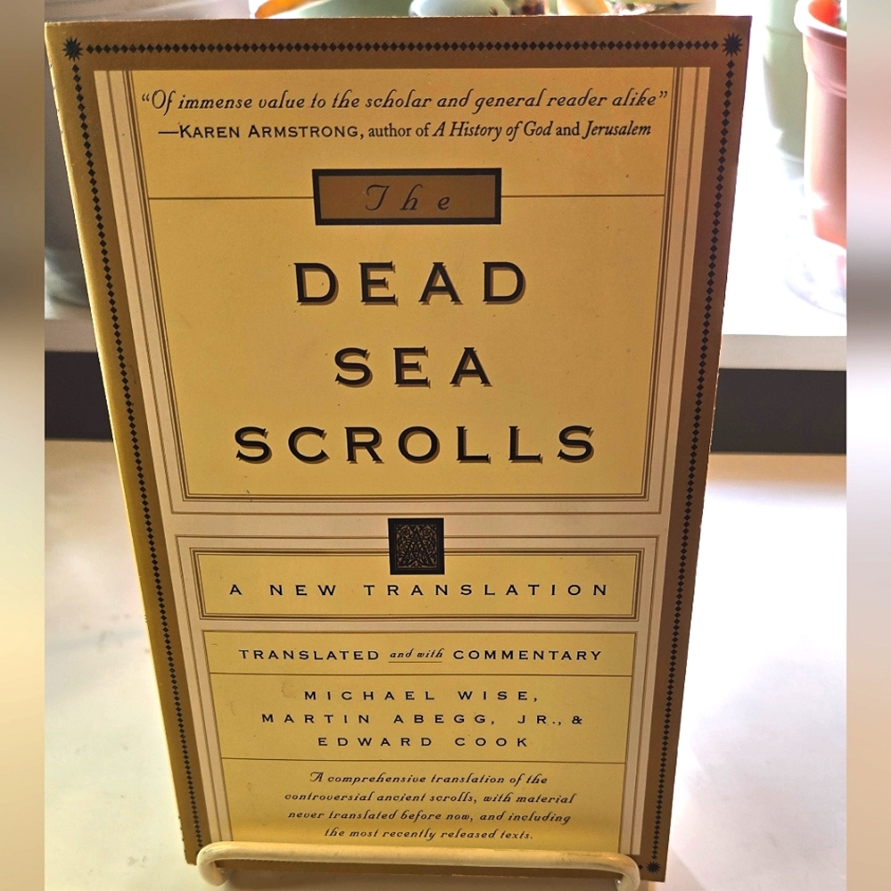Dead Sea Scrolls - A New Translation - Michael Wise, Martin Abegg Jr